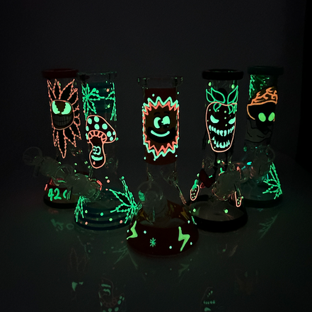 8" Glow In Dark Assorted Design Beaker