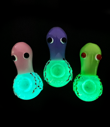 4.5" Glow in The Dark Octopus with Slime Color Tube