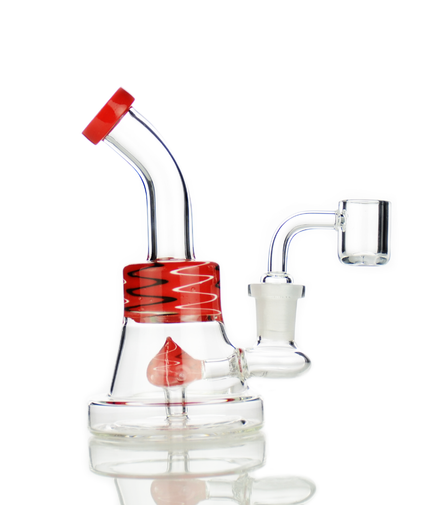 5.5" Dab Rig Water Pipe with Kisses Shower and 14mm Male Quartz Banger