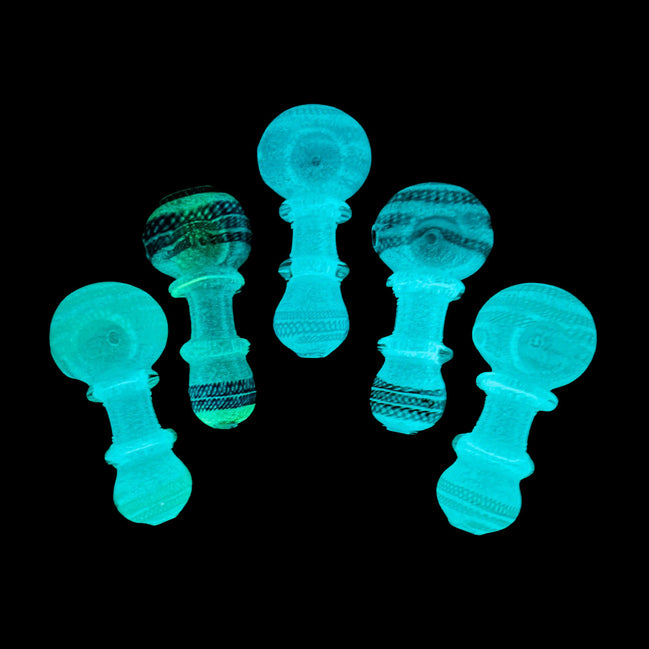 3" Glow In The Dark Hand Pipe Double Rim Twisting Art Spoon