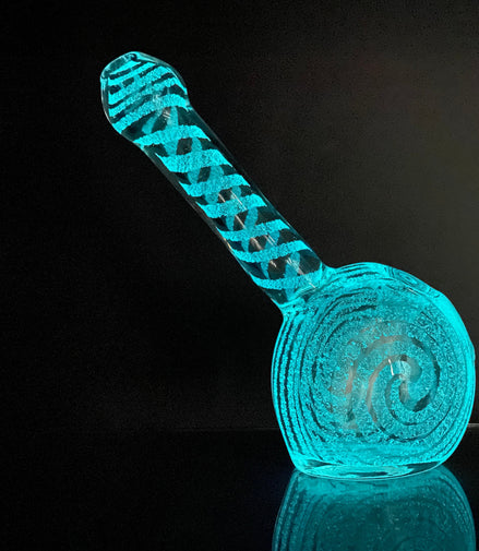 6" Glow in Dark Bubbler Giraffe Neck Design APROX 200 Grams - LA Wholesale Kings