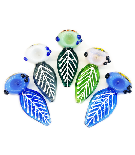 4.5" Leaf Design Hand Pipe with Reversal Art