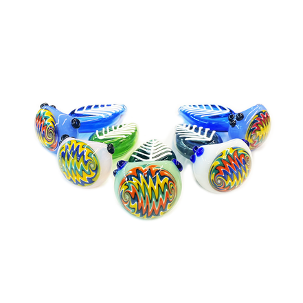 4.5" Leaf Design Hand Pipe with Reversal Art