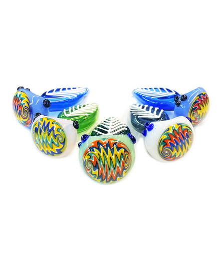 4.5" Leaf Design Hand Pipe with Reversal Art